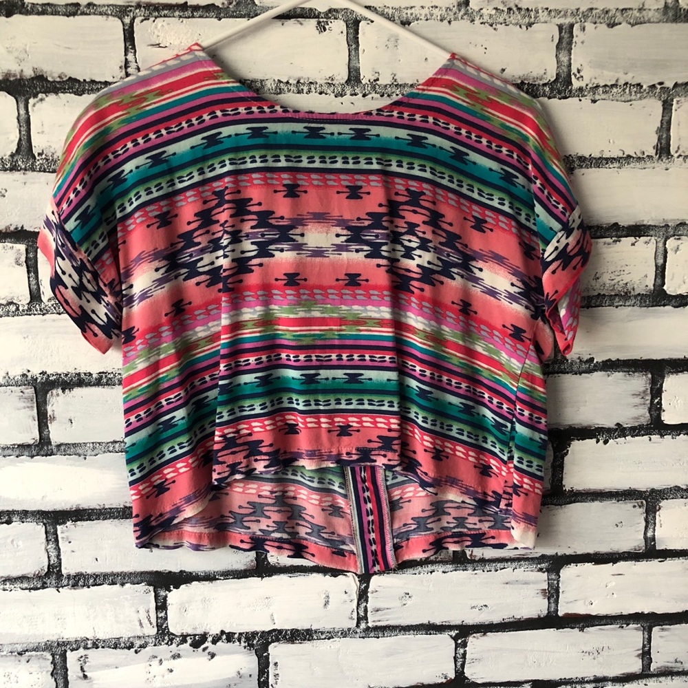 Crop top